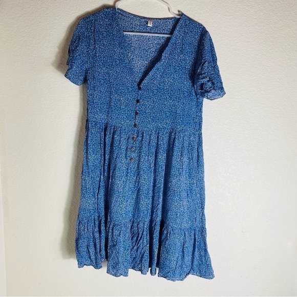 Romwe Light Blue Foral Mini Dress Size:M - Picture 1 of 8